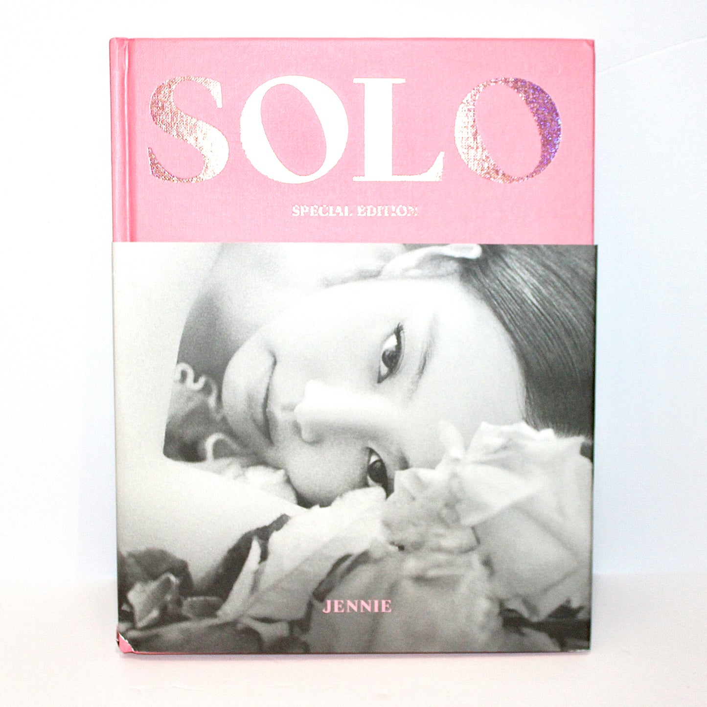 JENNIE 1st Single Album: Solo | Photobook Special Edition