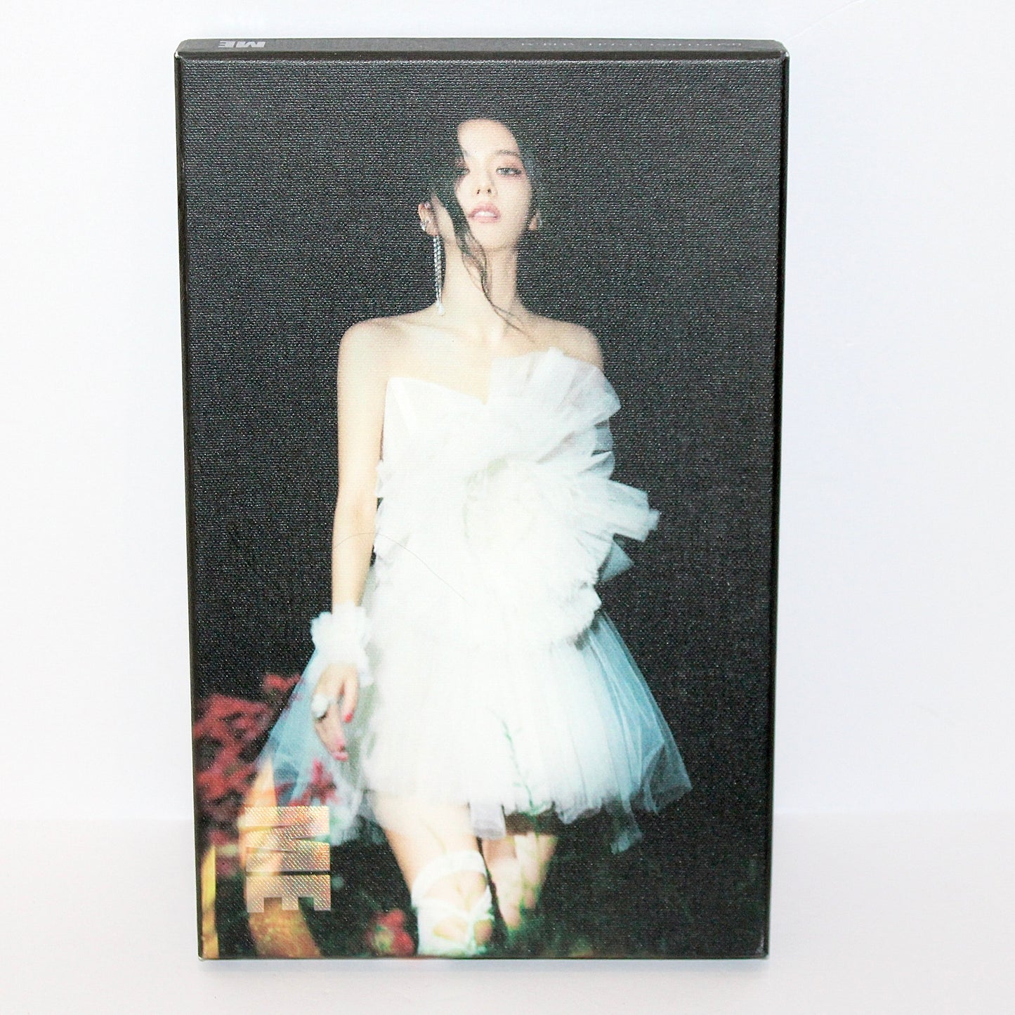 JISOO 1st Single Album: ME | Black Ver.