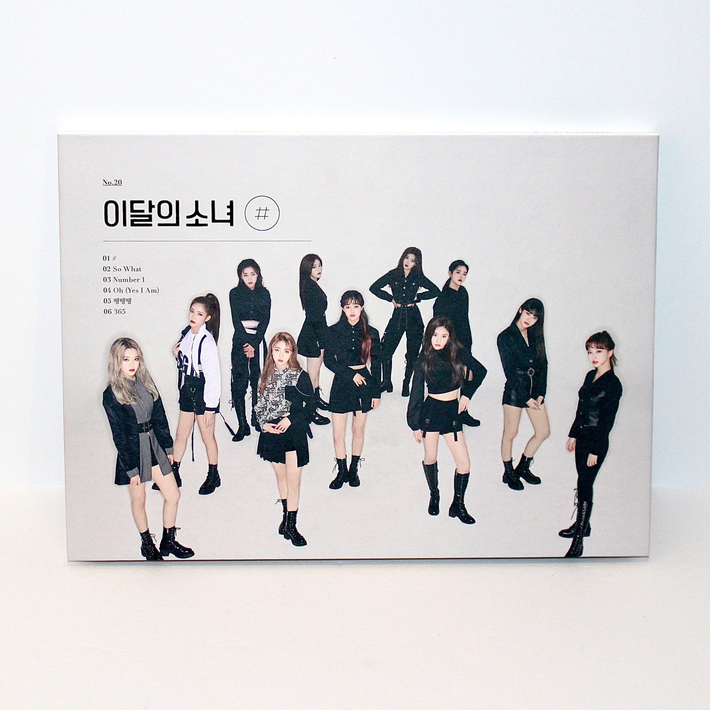 LOONA 2nd Mini Album - # [HASH] | Limited B Ver.