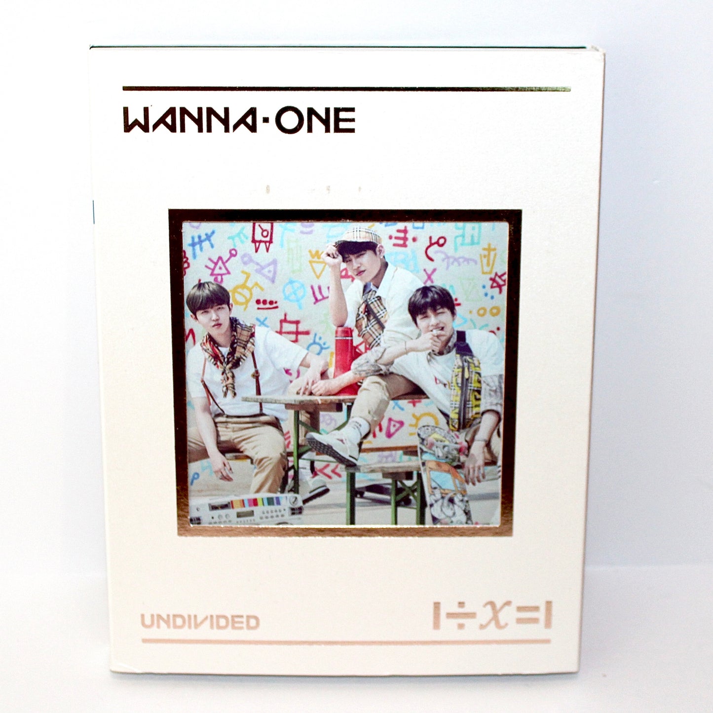 WANNA ONE Special 3rd Mini Album: Undivided [1÷x=1]