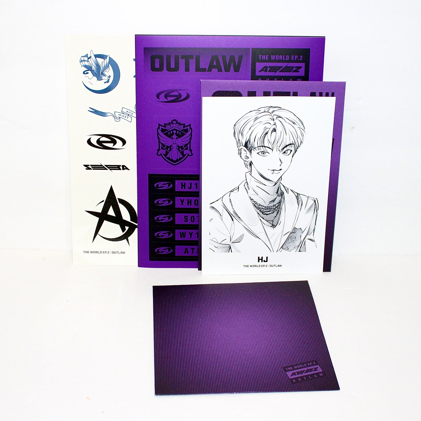 ATEEZ 9th Mini Album - The World Ep.2: Outlaw | Z Ver.