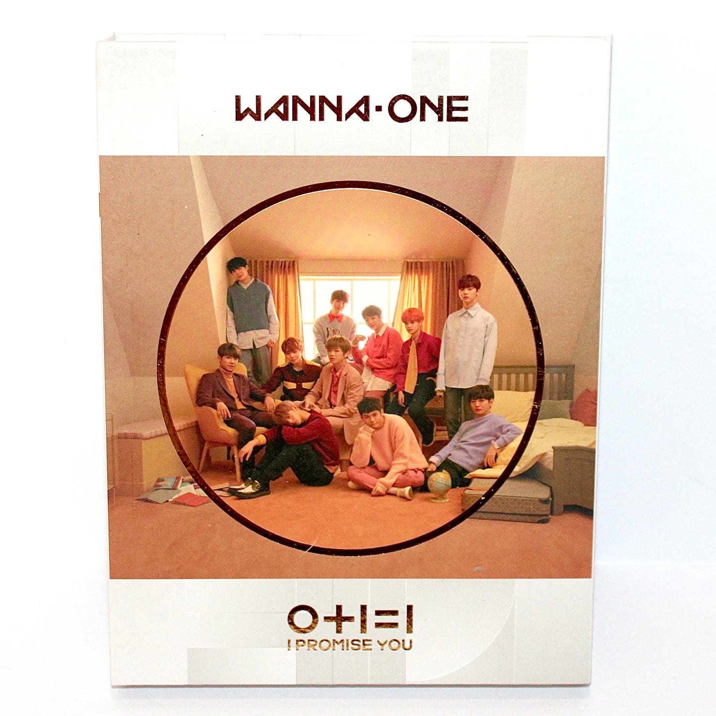 WANNA ONE 2nd Mini Album: I Promise You [0+1=1] | Day Ver.