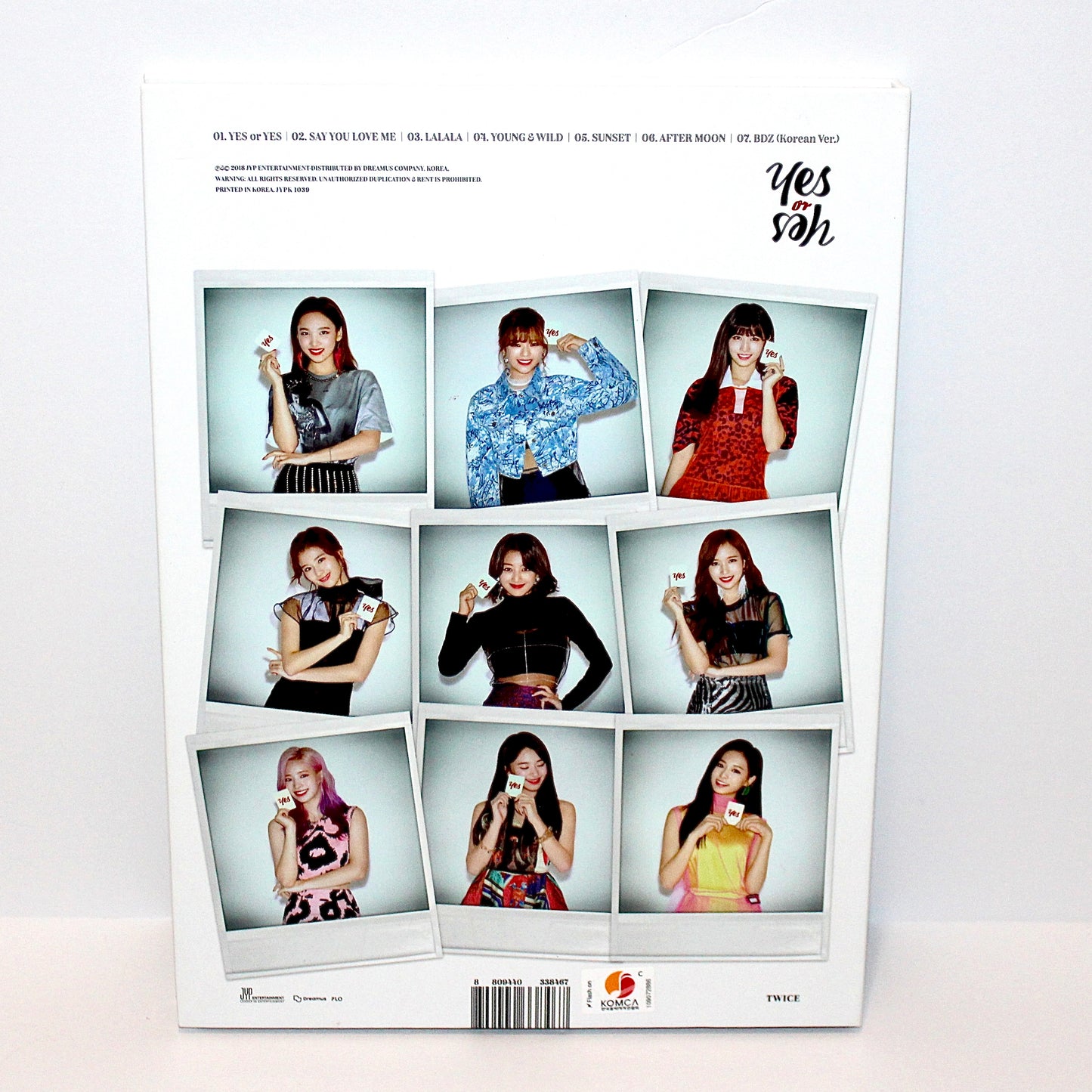 TWICE 6th Mini Album: Yes or Yes | B Ver.