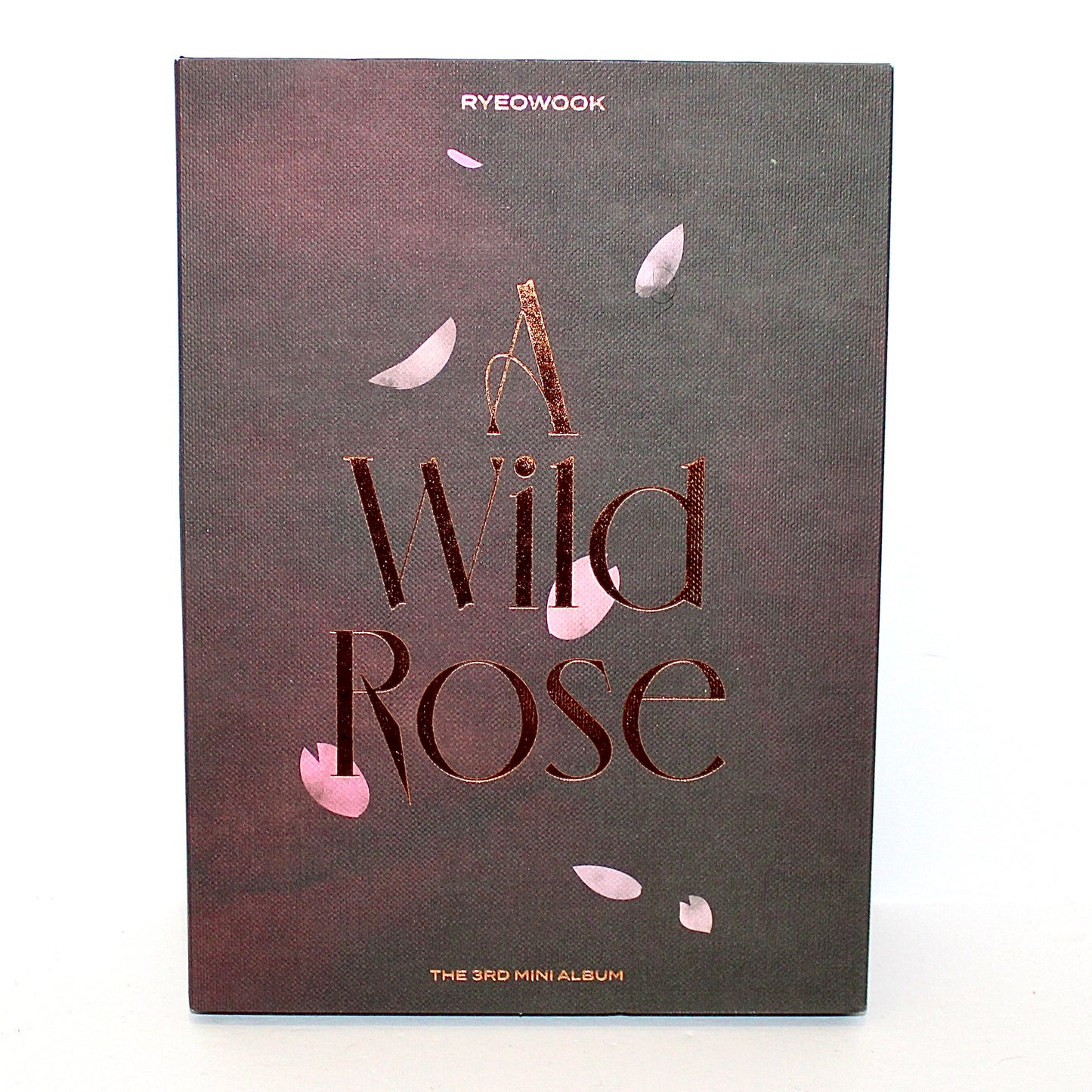 RYEOWOOK 3rd Mini Album: A Wild Rose | Petal Ver.