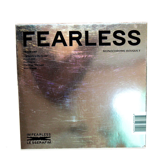 LE SSERAFIM 1st Mini Album: Fearless | Monochrome Bouquet Ver.