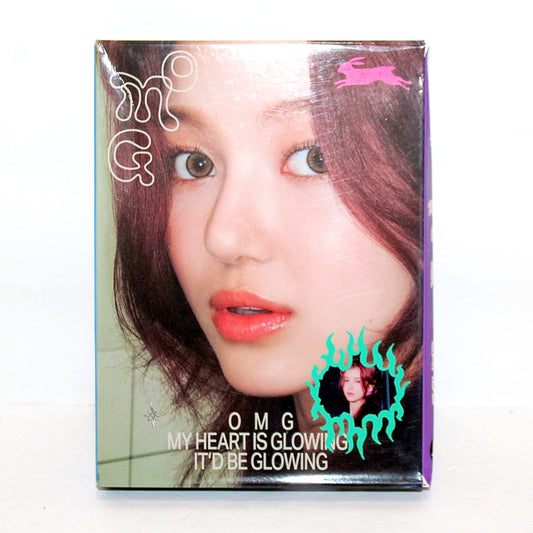 NEWJEANS 1st Single Album: OMG | Message Card Ver.