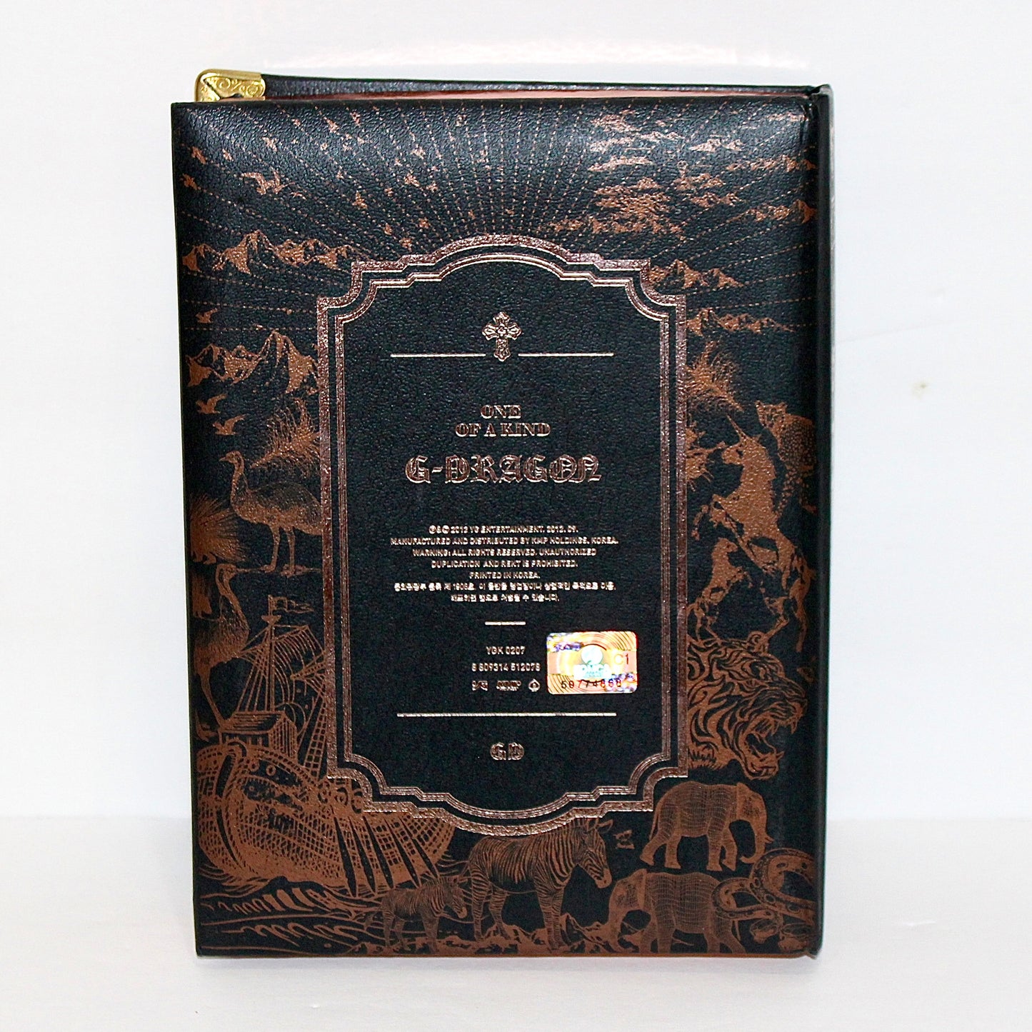 G-DRAGON 1st Mini Album: One Of A Kind | Bronze Ver.