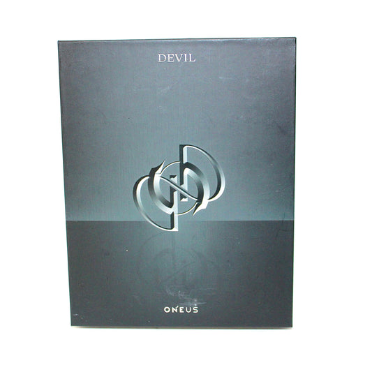ONEUS 1st Album: Devil | Black Ver.