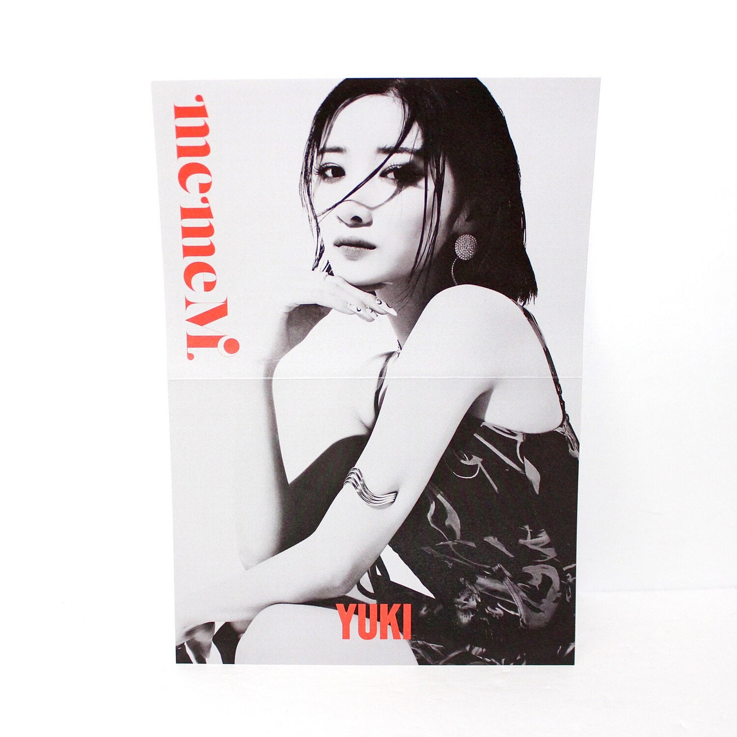 PURPLE KISS 3rd Mini Album: memeM | Yuki Inclusions