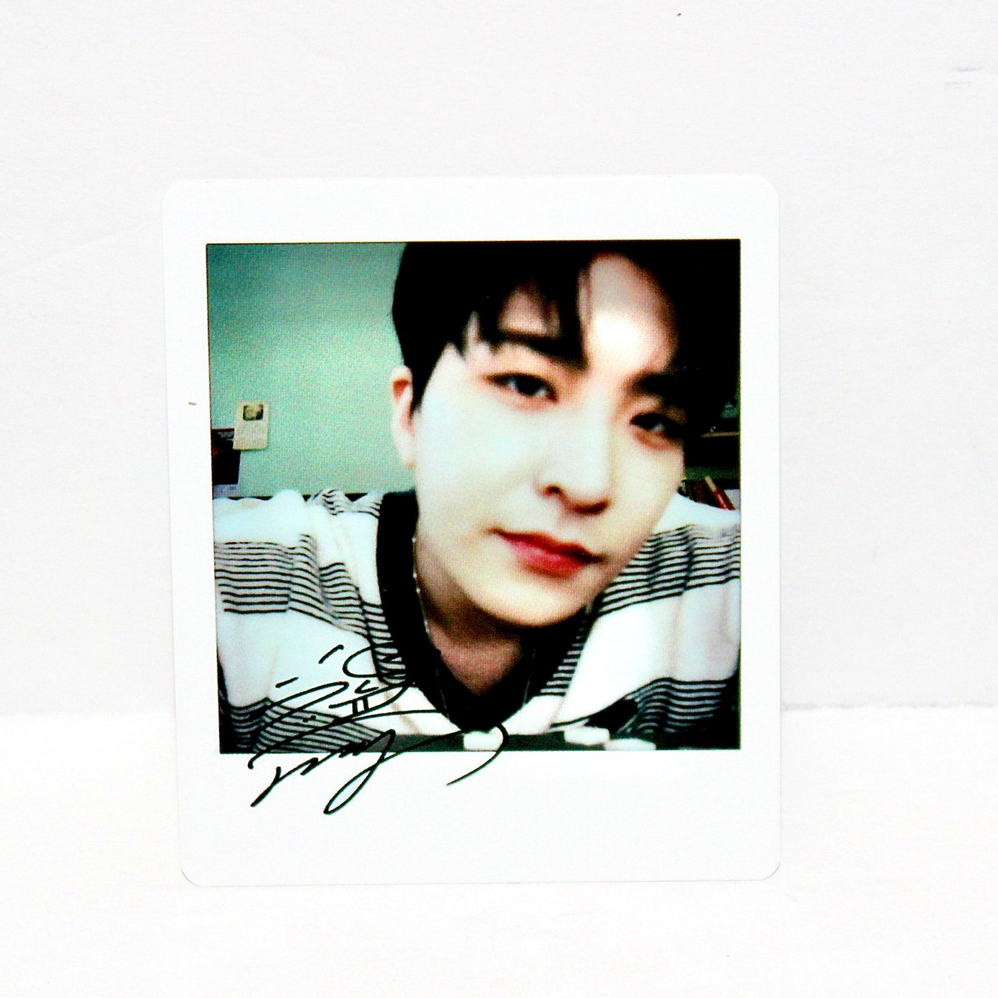 GOT7 12th Mini Album: GOT7 | Youngjae Polaroids