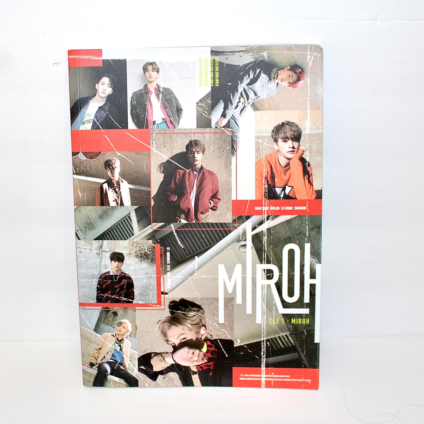 STRAY KIDS 4th Mini Album - Clé 1: MIROH | Clé 1 Ver.