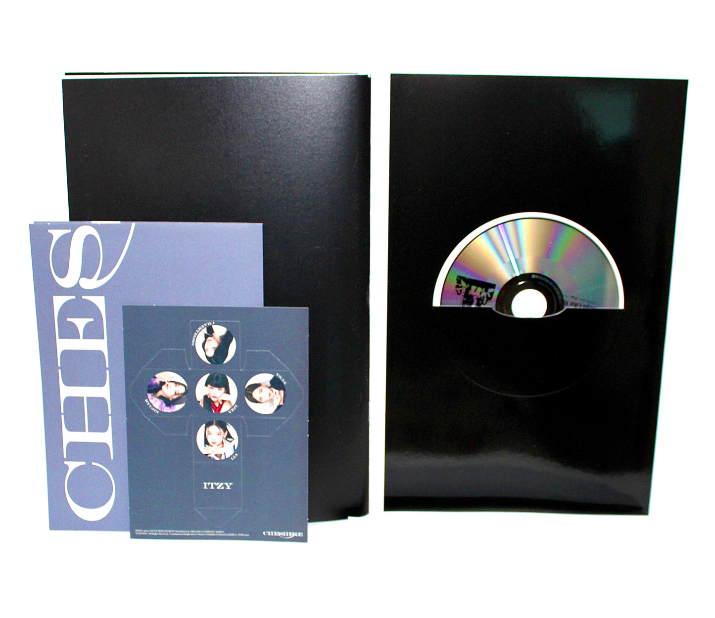 ITZY 6th Mini Album: Cheshire | A Ver.