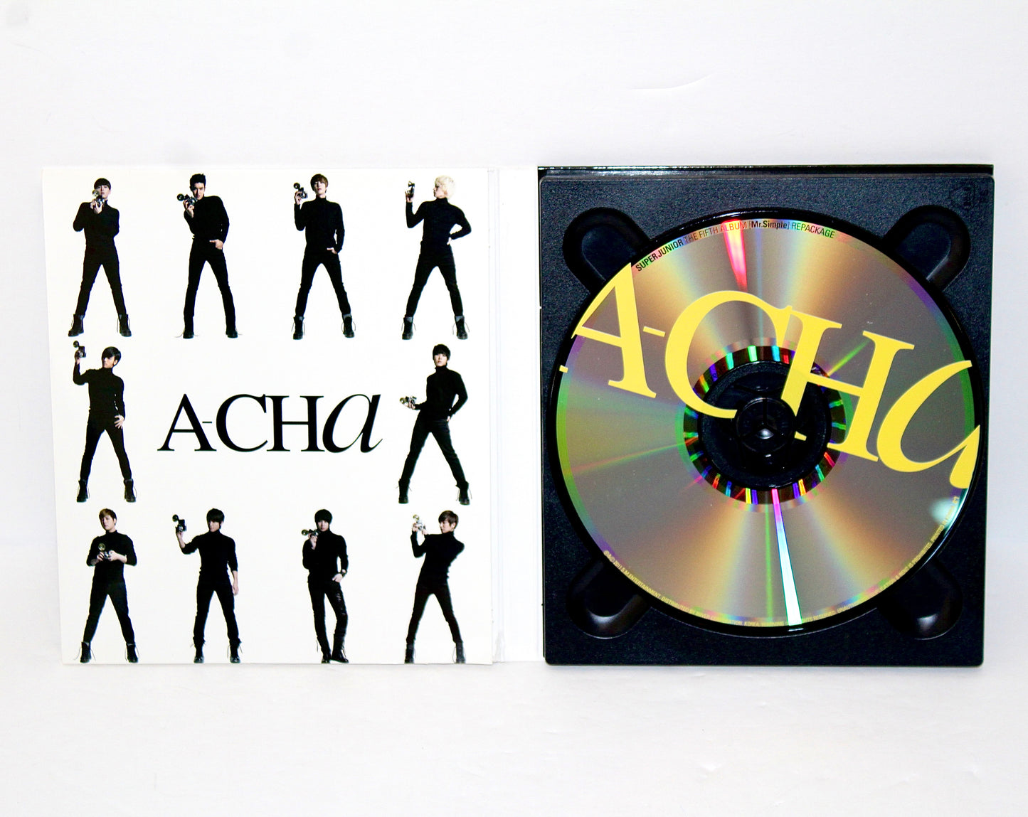 SUPER JUNIOR 5th Album Repackage: A-CHA