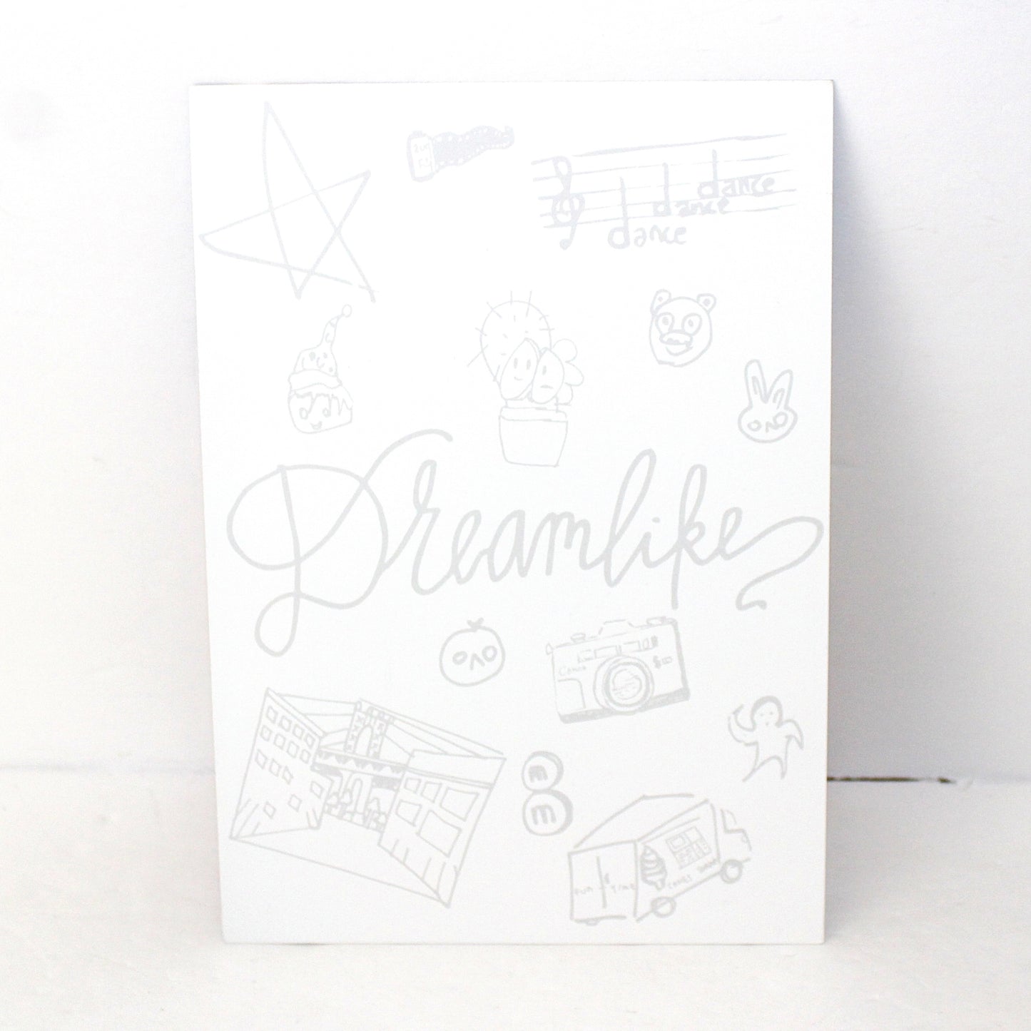 THE BOYZ 4th Mini Album: Dreamlike | Inclusions