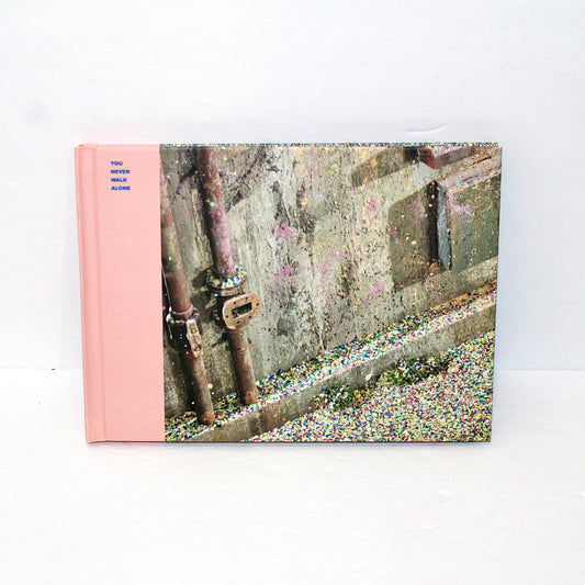 Reempaquetado del segundo álbum de BTS: You Never Walk Alone - Pink Ver.
